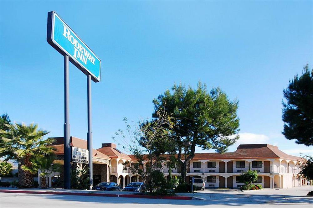 Rodeway Inn Magic Mountain Area Castaic Extérieur photo