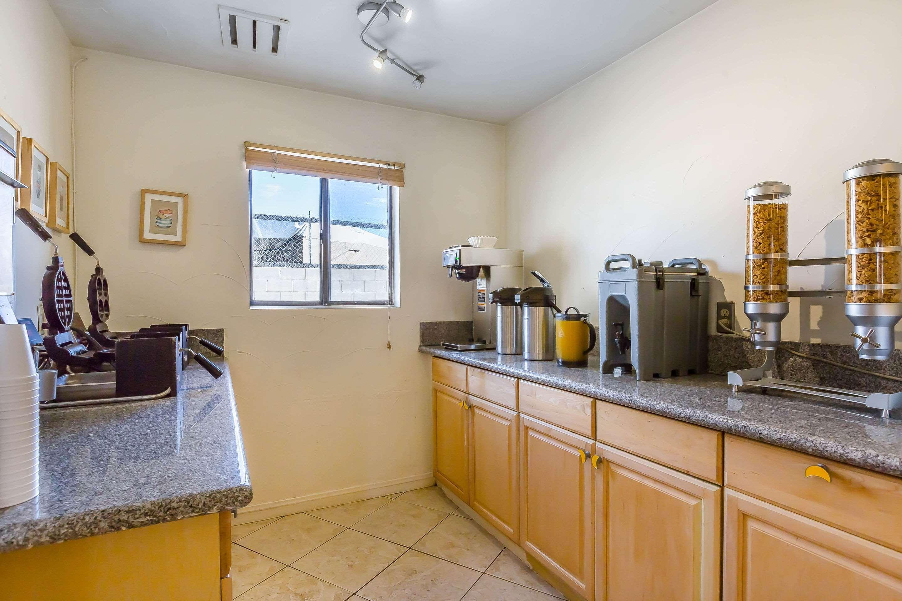 Rodeway Inn Magic Mountain Area Castaic Extérieur photo