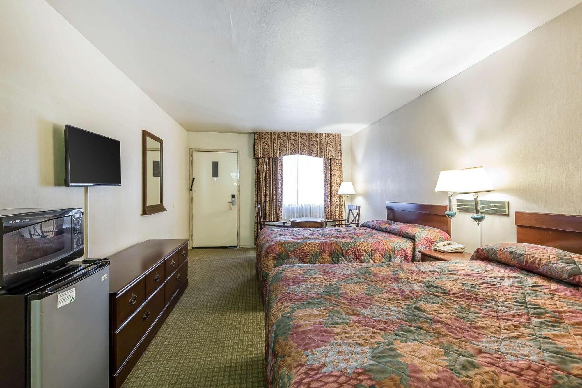 Rodeway Inn Magic Mountain Area Castaic Extérieur photo